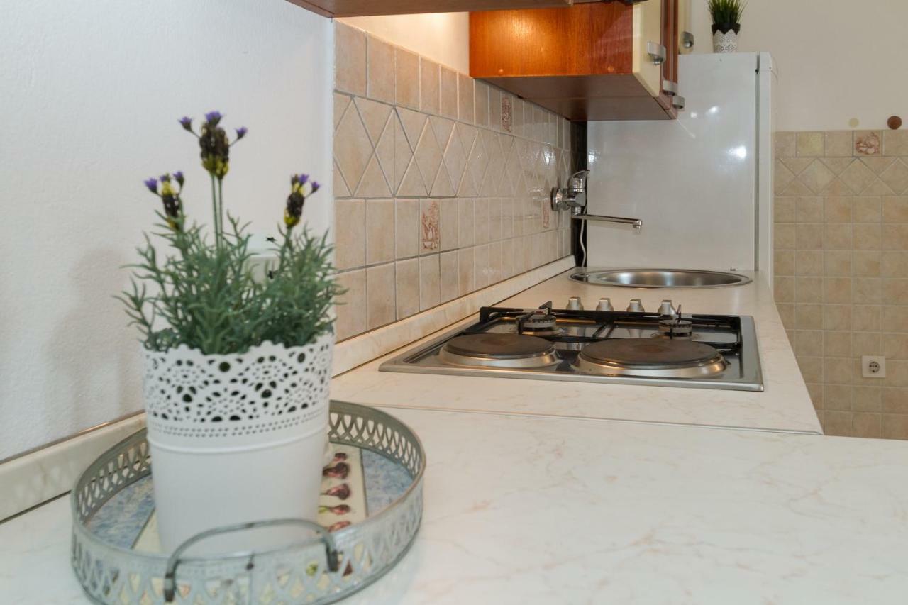 Beach Apartment M & B Poljana  ภายนอก รูปภาพ