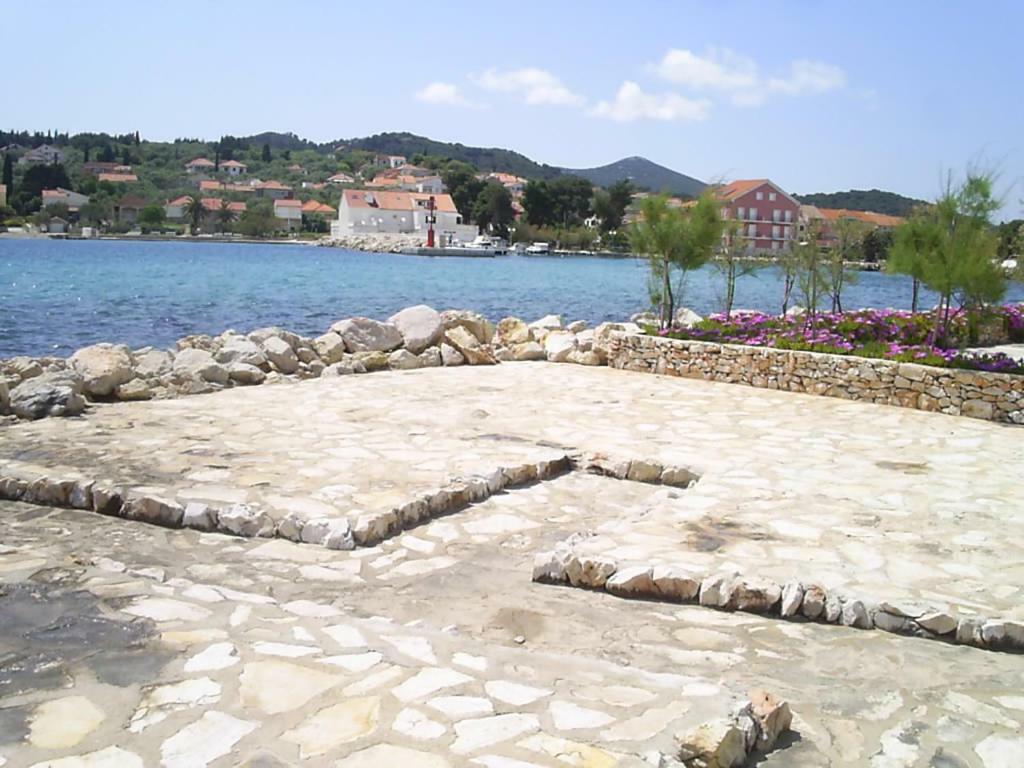 Beach Apartment M & B Poljana  ภายนอก รูปภาพ